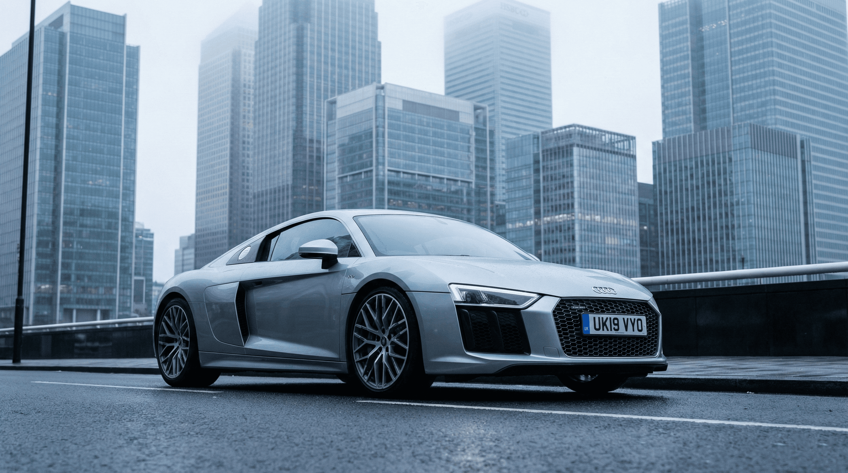 Audi R8 V10 available for self-drive hire