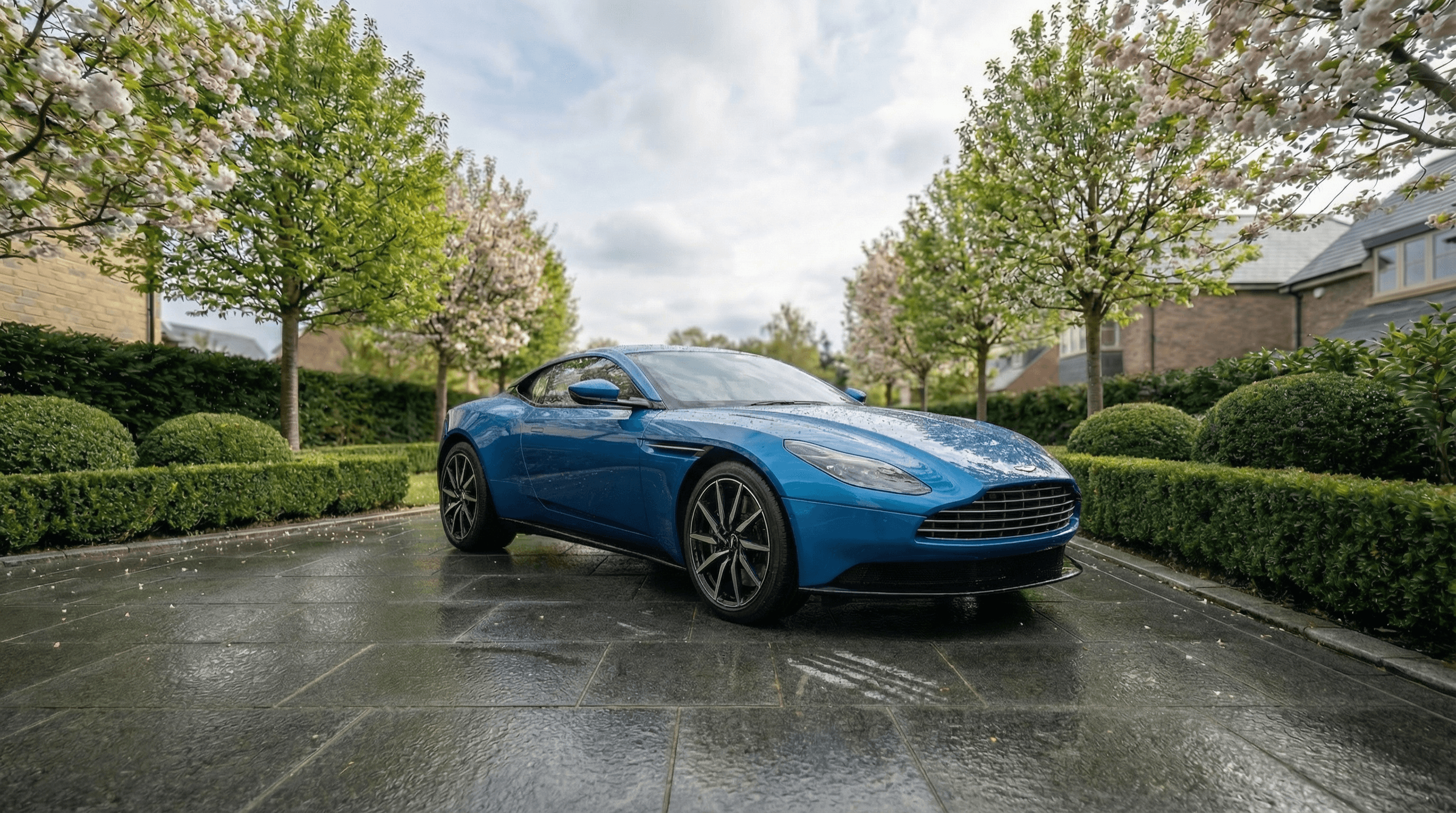 Aston Martin Db11