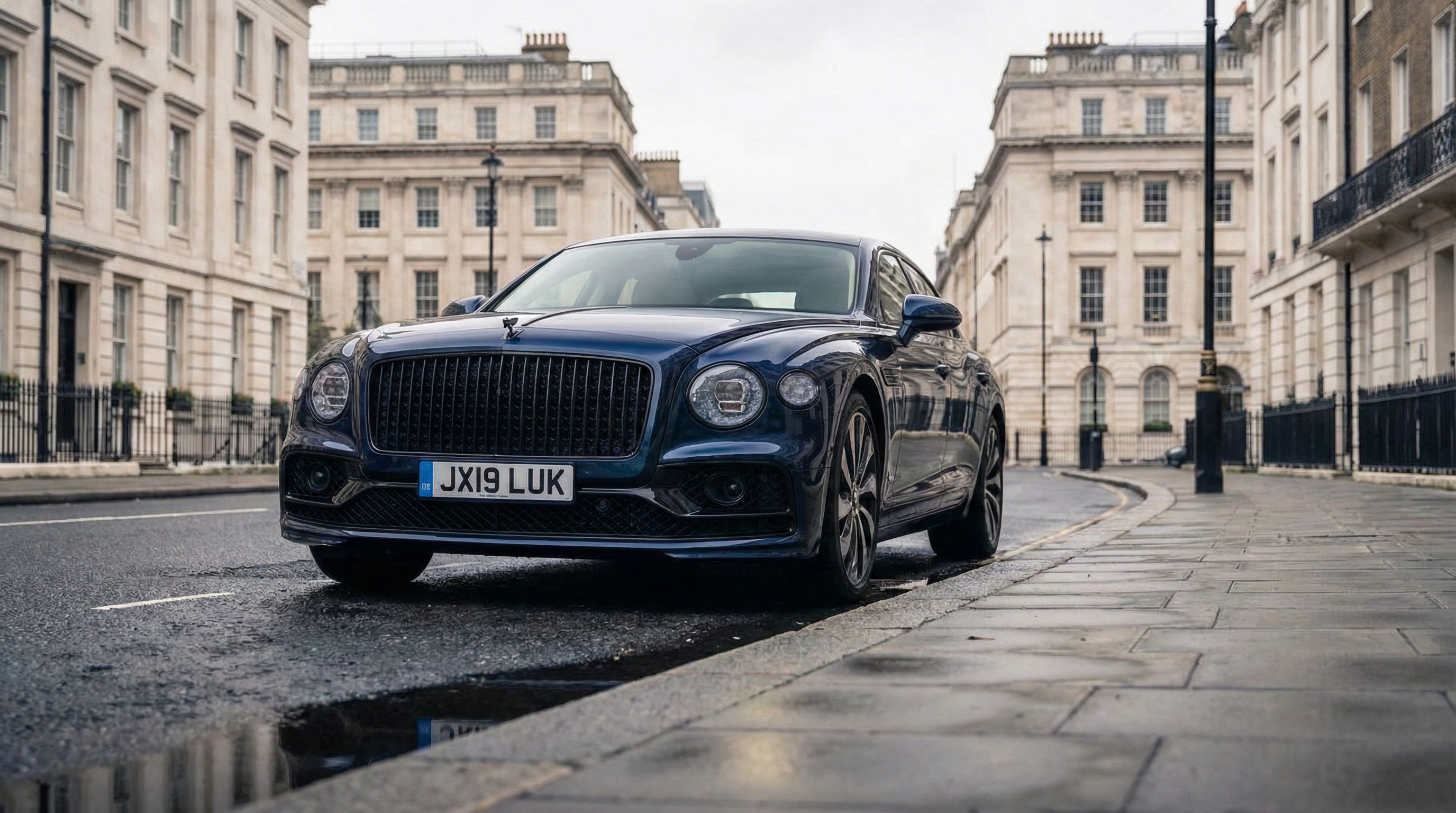 Bentley executive chauffeur experience in Leeds — refined luxury travel across West Yorkshire