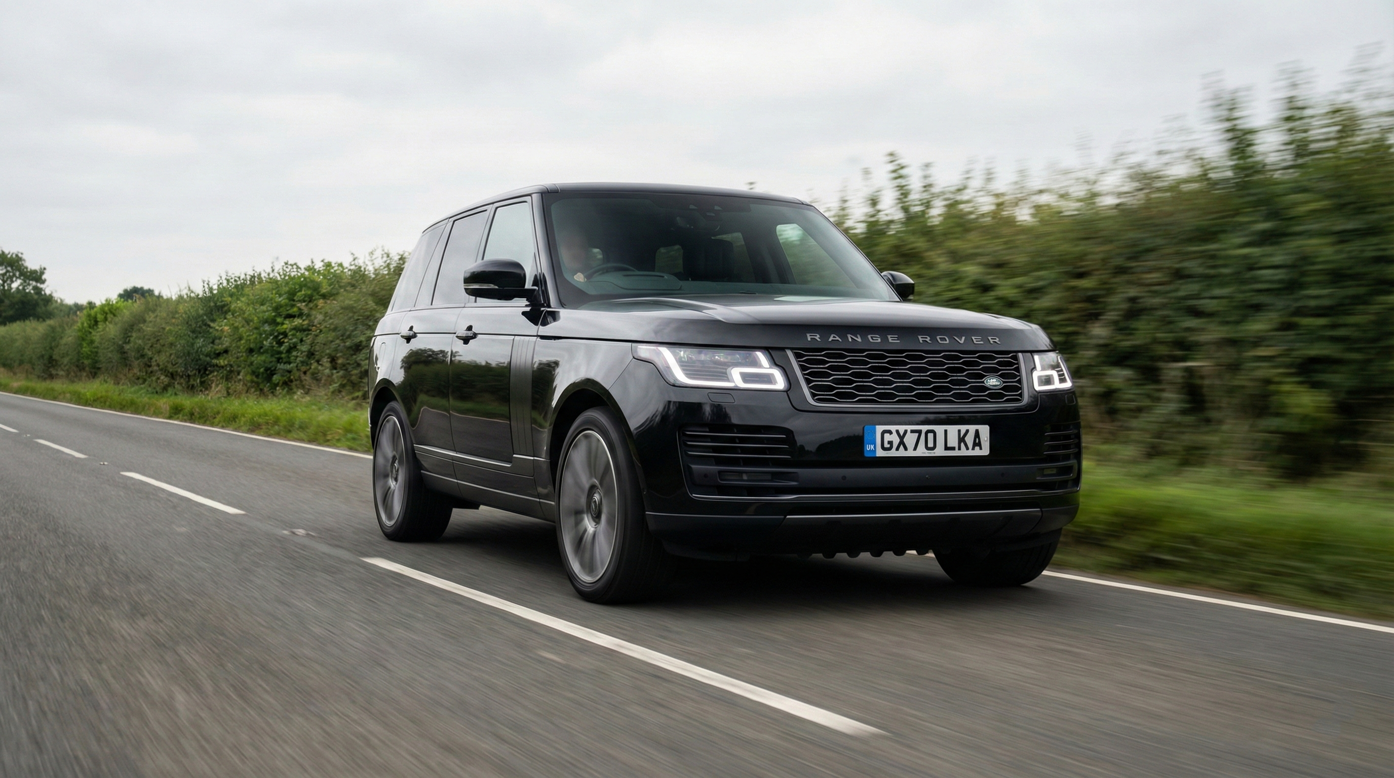 Range Rover Autobiography for long-term hire in Leeds — used by content creators and production teams across West Yorkshire and Yorkshire